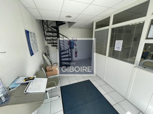 Local d'activites 1020 m² à vendre CESSON SEVIGNE (réf : 35.7239)