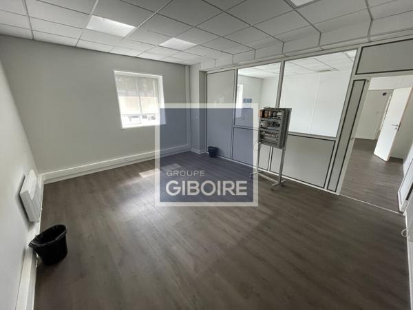 Local d'activites 1020 m² à vendre CESSON SEVIGNE (réf : 35.7239)