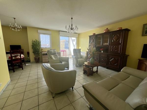 Appartement à louer 1 100 € CC Royan 3 p 82 m² DPE C