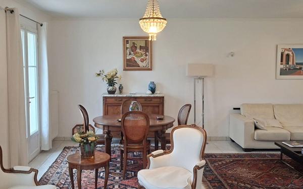 Maison à vendre    5 pièces •  Angoulême