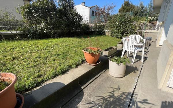 Appartement à vendre    2 pièces • 39,67 m2 Saint-Maur-des-Fossés