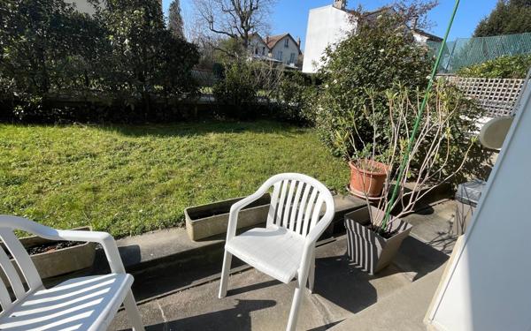 Appartement à vendre    2 pièces • 39,67 m2 Saint-Maur-des-Fossés