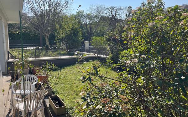 Appartement à vendre    2 pièces • 39,67 m2 Saint-Maur-des-Fossés