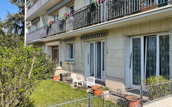Appartement à vendre    2 pièces • 39,67 m2 Saint-Maur-des-Fossés