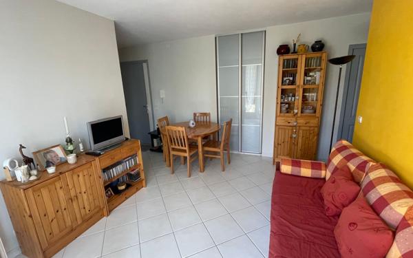 Appartement à vendre    2 pièces • 39,67 m2 Saint-Maur-des-Fossés