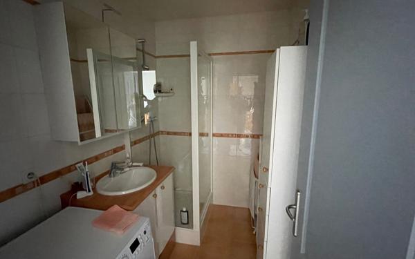 Appartement à vendre    2 pièces • 39,67 m2 Saint-Maur-des-Fossés