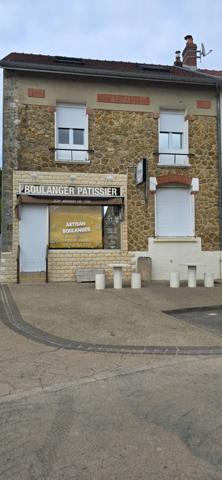 Immeuble à vendre VENTEUIL (51)