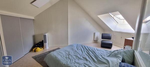 Appartement à louer 3 pièces 104.3m² Brive-la-Gaillarde (19100)