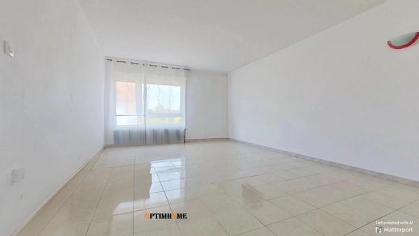 YUTZ, QUARTIER PRISE DE L'AERODROME, BEL APPARTEMENT DE 75 M² AVEC 2 CHAMBRES + BALCON + CAVE PRIVATIVE + GARAGE