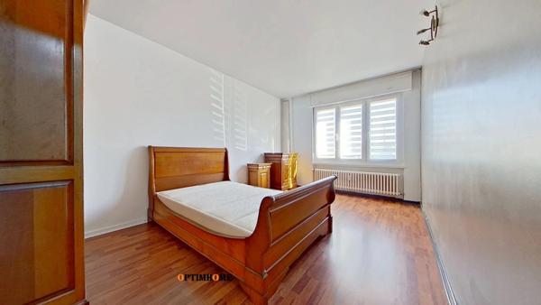 YUTZ, QUARTIER PRISE DE L'AERODROME, BEL APPARTEMENT DE 75 M² AVEC 2 CHAMBRES + BALCON + CAVE PRIVATIVE + GARAGE