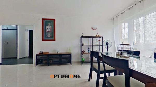 YUTZ, QUARTIER PRISE DE L'AERODROME, BEL APPARTEMENT DE 75 M² AVEC 2 CHAMBRES + BALCON + CAVE PRIVATIVE + GARAGE