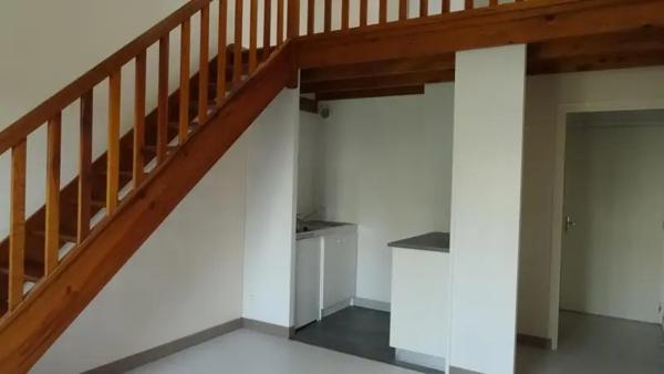 Appartement à louer 1 pièce 30m²
