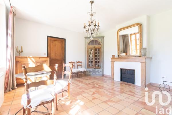 House for sale 8 rooms 237 m² Castelmayran