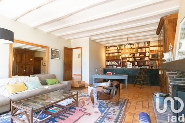 House for sale 8 rooms 237 m² Castelmayran