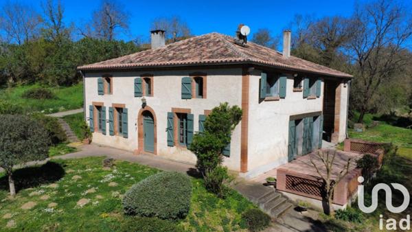 House for sale 8 rooms 237 m² Castelmayran