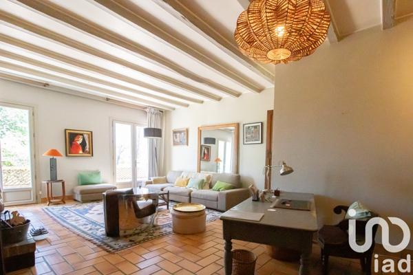 House for sale 8 rooms 237 m² Castelmayran