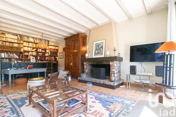 House for sale 8 rooms 237 m² Castelmayran