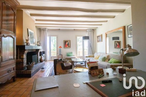 House for sale 8 rooms 237 m² Castelmayran
