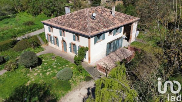 House for sale 8 rooms 237 m² Castelmayran