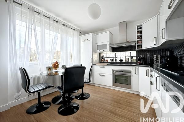 Maison à vendre 5 pièces 215 m² Champs-sur-Marne