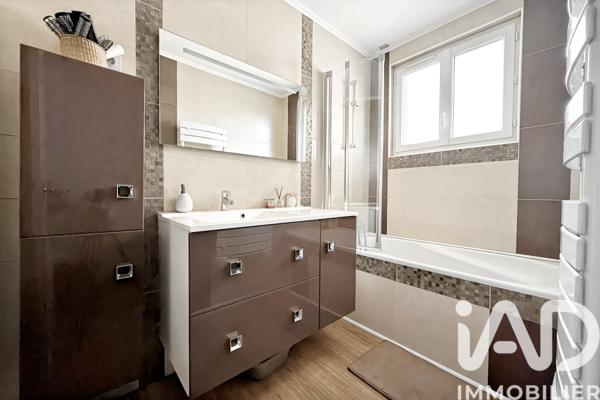 Maison à vendre 5 pièces 215 m² Champs-sur-Marne