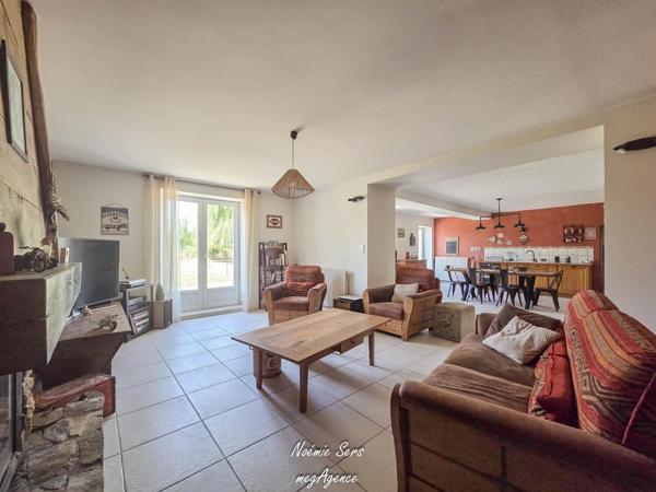 Maison à CHOLET, 49300 - 6 pièces 189m²