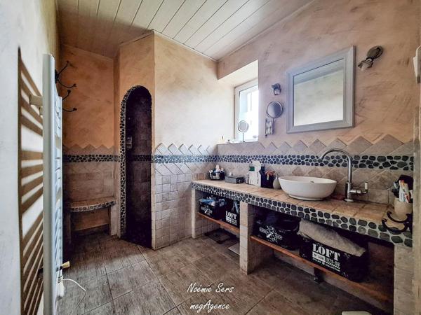 Maison à CHOLET, 49300 - 6 pièces 189m²