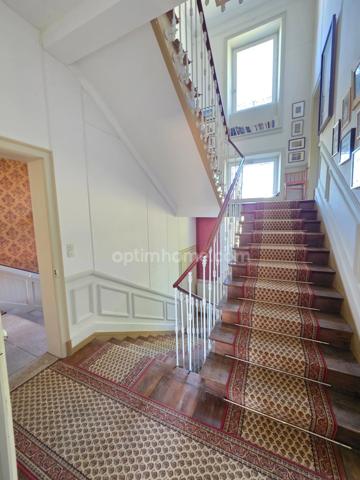 A 15 MN DE SAINT LEONARD DE NOBLAT SUPERBE MAISON DE MAITRE RENOVEE SUR MAGNIFIQUE PARC ARBORE DE 6 HA