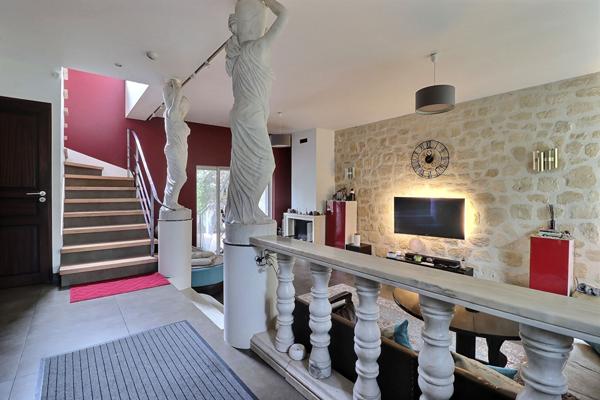 Maison Colombes 6 pièce(s) 140 m2