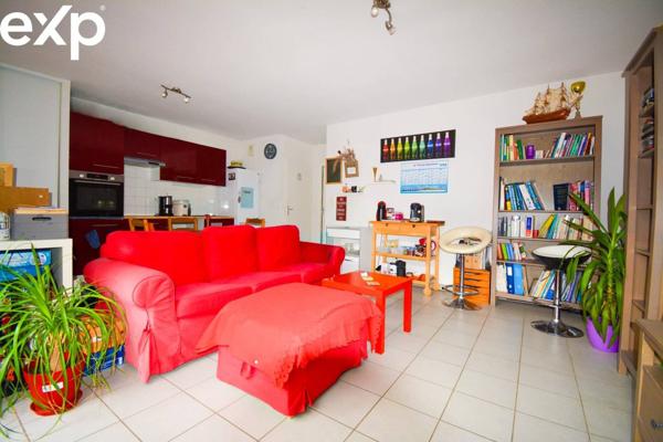 33760-TARGON - APPARTEMENT DEUX PIECES - PARKING