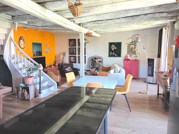 Saint-Géry 46330, maison 5 pièce avec grange et piscine
