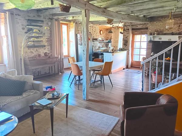 Saint-Géry 46330, maison 5 pièce avec grange et piscine