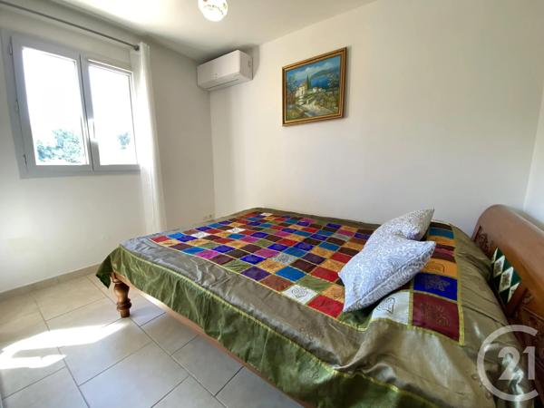 Maison à vendre  5 pièces - 114 m 2   STE MAXIME  - 83