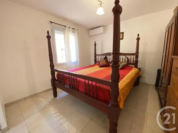 Maison à vendre  5 pièces - 114 m 2   STE MAXIME  - 83