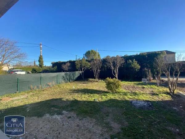 Appartement à louer 4 pièces 87.86m² Pernes-les-Fontaines (84210)