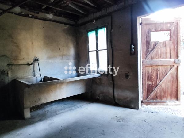 Maison
         9 pièces
        - 140 m² Exclusivité 850 000 € *