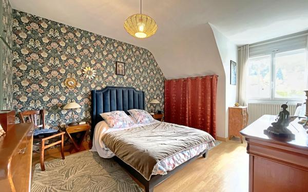 Maison à vendre    4 pièces • 98,60 m2 Bures-sur-Yvette