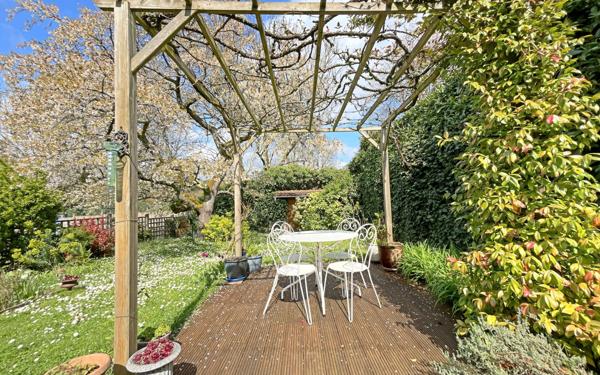 Maison à vendre    4 pièces • 98,60 m2 Bures-sur-Yvette