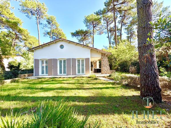 RONCE LES BAINS : VILLA BALNEAIRE A 500M DE LA PLAGE