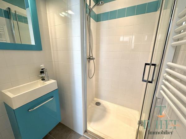 RONCE LES BAINS : VILLA BALNEAIRE A 500M DE LA PLAGE