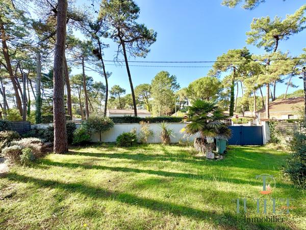 RONCE LES BAINS : VILLA BALNEAIRE A 500M DE LA PLAGE
