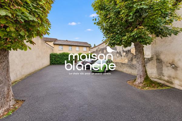 Ensemble immobilier de rapport – 5 logements – Neuville-de-Poitou