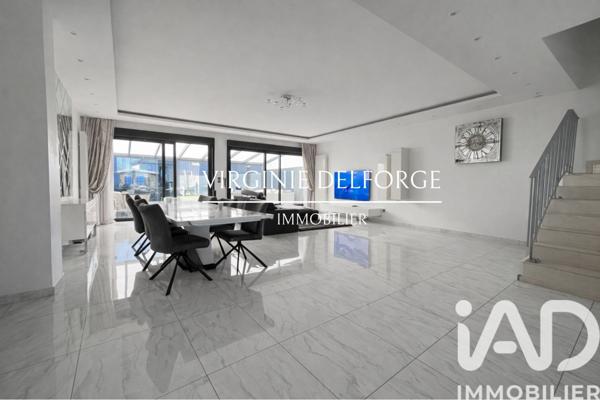 Maison à vendre 5 pièces 160 m² Lesquin