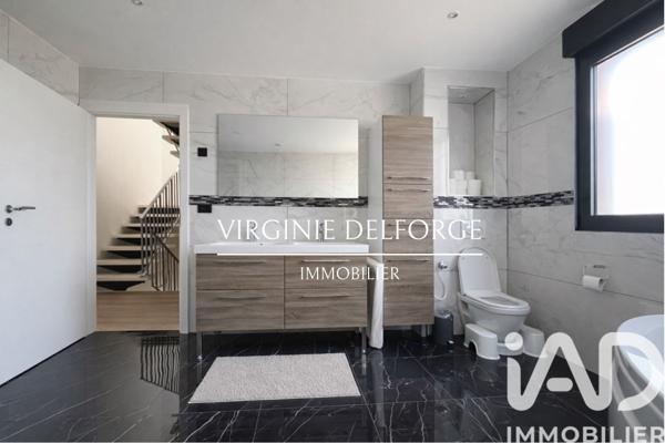 Maison à vendre 5 pièces 160 m² Lesquin