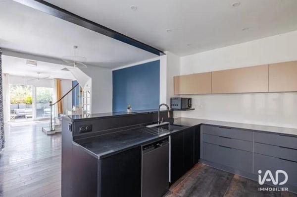Appartement à vendre 5 pièces 112 m² La Garenne-Colombes