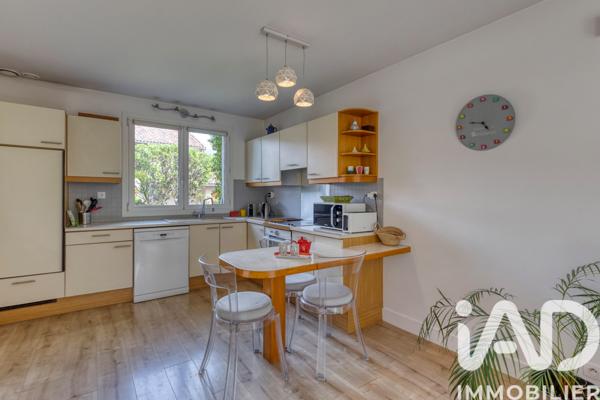 Maison à vendre 5 pièces 110 m² Crolles