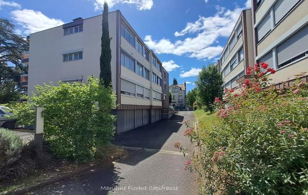 Appartement 95 m², avec terrasse et garage