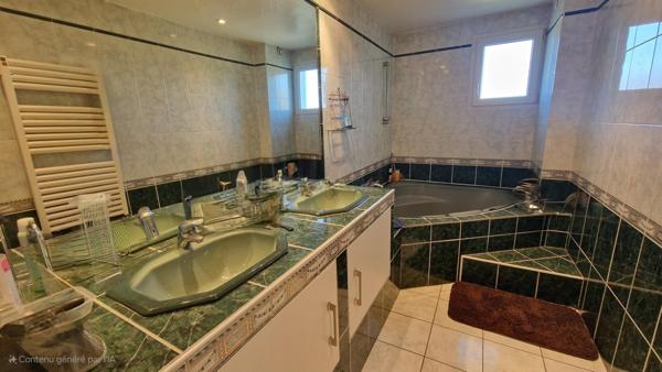 Maison 230m2 9 pièces - 6 chambres - Hôpital du Grosbois