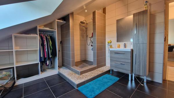 Maison 230m2 9 pièces - 6 chambres - Hôpital du Grosbois