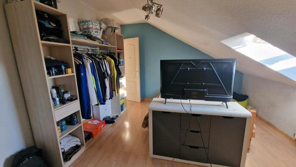 Maison 230m2 9 pièces - 6 chambres - Hôpital du Grosbois